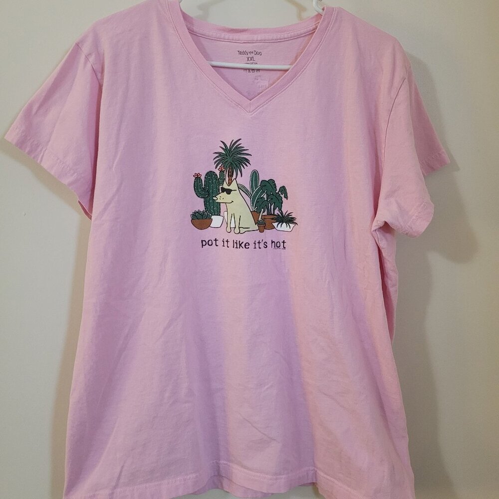 Cute Teddy the Dog XXL Pink Pot it Like it's Hot Graphic Tee